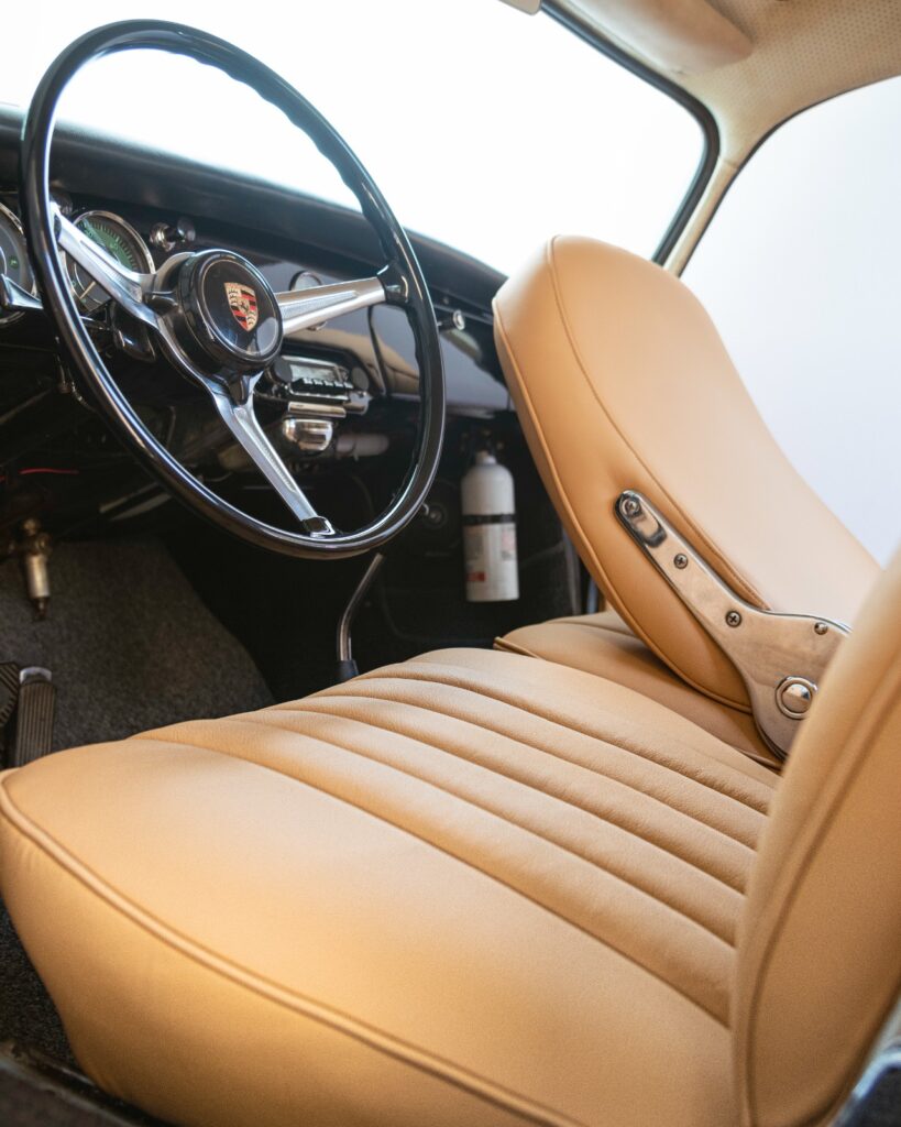 Porsche retapizado